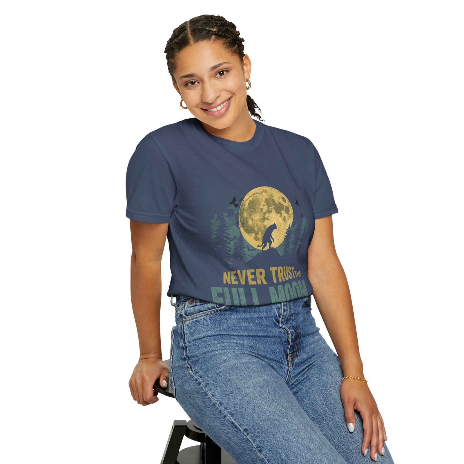 Never Trust The Full Moon Werewolf Graphic T-Shirt | Vintage Horror Moon Tee - Image 15