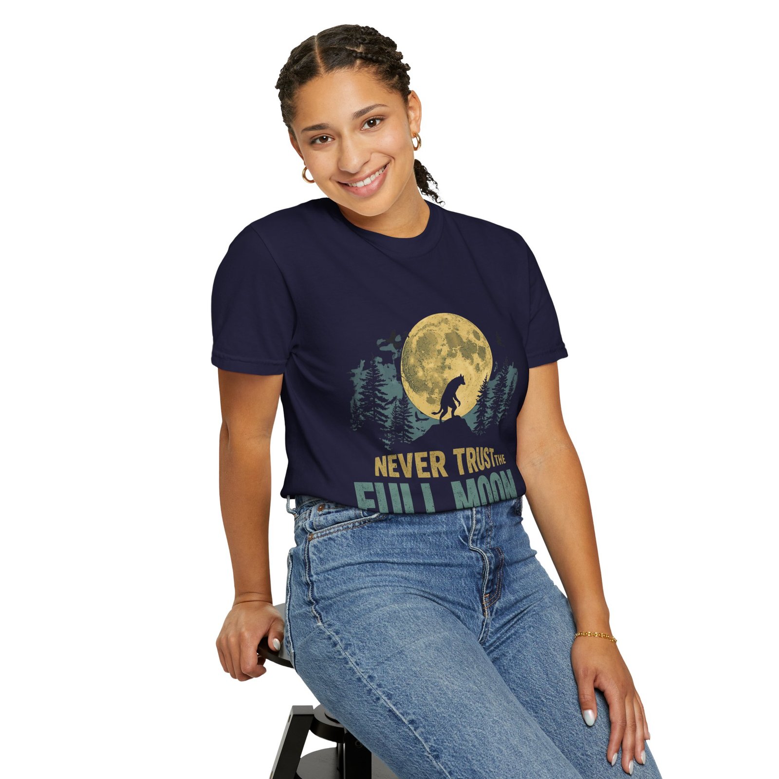 Never Trust The Full Moon Werewolf Graphic T-Shirt | Vintage Horror Moon Tee - Image 23